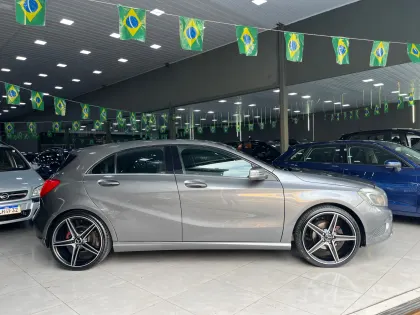 MERCEDES-BENZ A 200 1.6 TURBO STYLE 16V GASOLINA 4P AUTOMÁTICO