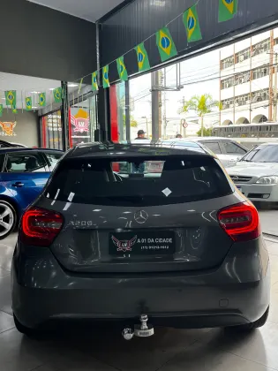 MERCEDES-BENZ A 200 1.6 TURBO STYLE 16V GASOLINA 4P AUTOMÁTICO