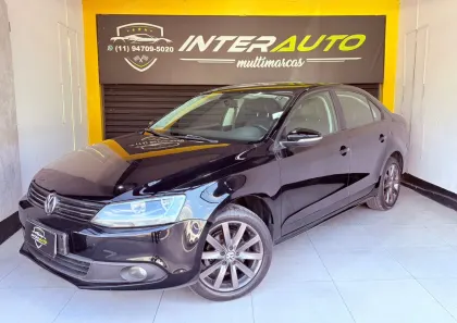 VOLKSWAGEN JETTA 2.0 COMFORTLINE FLEX 4P MANUAL