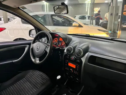 RENAULT SANDERO 1.0 12V SCE FLEX AUTHENTIQUE MANUAL