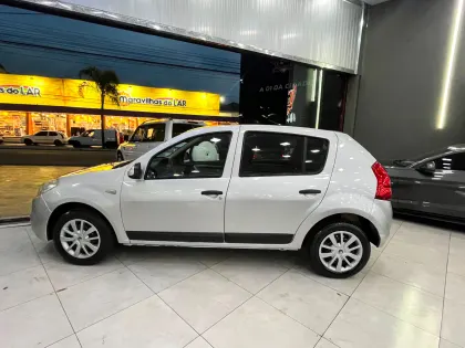 RENAULT SANDERO 1.0 12V SCE FLEX AUTHENTIQUE MANUAL
