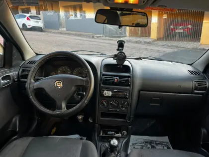 CHEVROLET ASTRA 2.0 MPFI COMFORT 8V FLEX 4P MANUAL