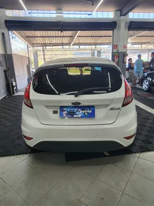 FORD FIESTA 1.5 S HATCH 16V FLEX 4P MANUAL