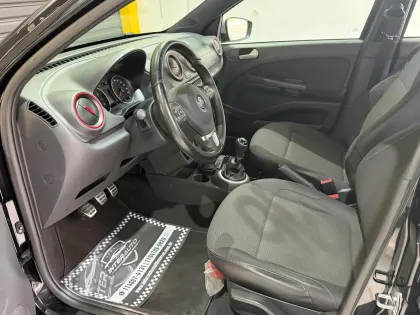 VOLKSWAGEN GOL 1.0 MI ROCK IN RIO 8V FLEX 4P MANUAL
