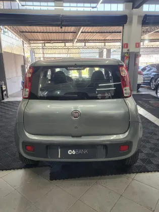 FIAT UNO 1.0 VIVACE 8V FLEX 4P MANUAL