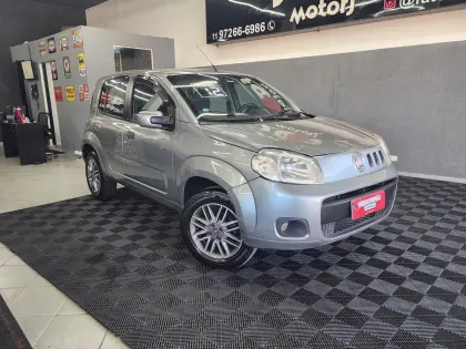 FIAT UNO 1.0 VIVACE 8V FLEX 4P MANUAL