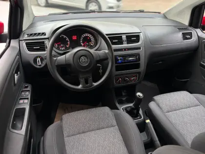 VOLKSWAGEN FOX 1.6 MI 8V FLEX 4P MANUAL
