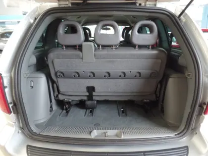 CHRYSLER CARAVAN 3.3 LX 4X2 V6 12V GASOLINA 4P AUTOMÁTICO