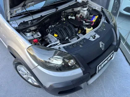 RENAULT SANDERO 1.6 STEPWAY 16V FLEX 4P AUTOMÁTICO