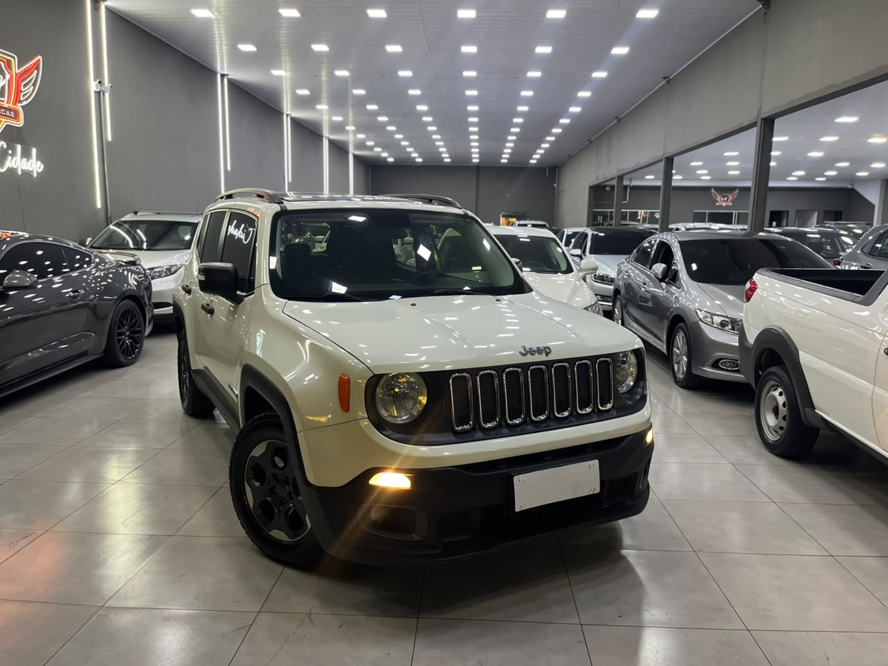 Jeep Renegade 1.8 16V Flex 4P Automático - foto 2