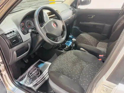 FIAT PALIO 1.4 MPI ATTRACTIVE WEEKEND 8V FLEX 4P MANUAL