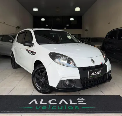 RENAULT SANDERO 1.6 GT LINE LIMITED FLEX 4P MANUAL