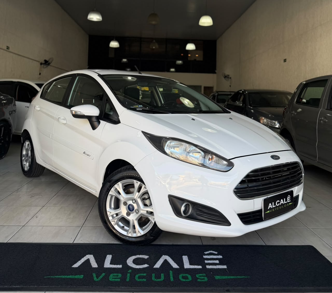 FORD FIESTA 1.6 SE HATCH 16V FLEX 4P MANUAL