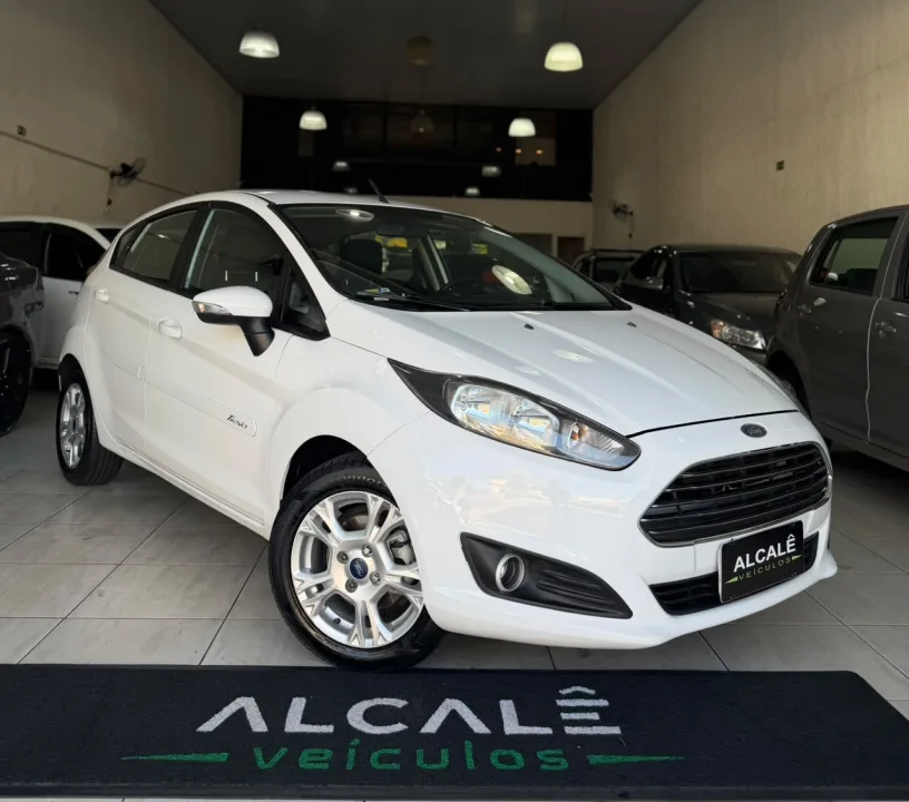 FORD FIESTA 1.6 SE HATCH 16V FLEX 4P MANUAL