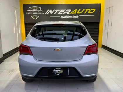 CHEVROLET ONIX 1.0 MPFI LT 8V FLEX 4P MANUAL