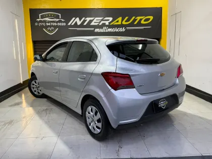 CHEVROLET ONIX 1.0 MPFI LT 8V FLEX 4P MANUAL