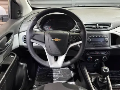 CHEVROLET ONIX 1.0 MPFI LT 8V FLEX 4P MANUAL