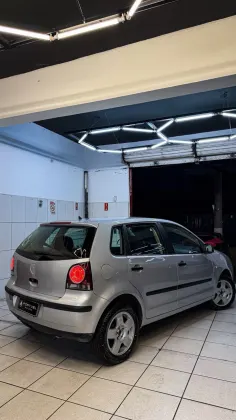 VOLKSWAGEN POLO 1.6 MI 8V FLEX 4P MANUAL