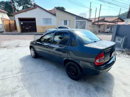 CHEVROLET CLASSIC 1.0 MPFI LIFE 8V FLEX 4P MANUAL