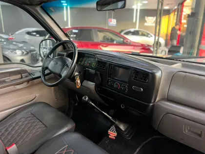 FORD F-250 4.2 XLT 4X2 CS TURBO INTERCOOLER DIESEL 2P MANUAL