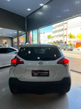 NISSAN KICKS 1.6 16V FLEXSTART ACTIVE XTRONIC