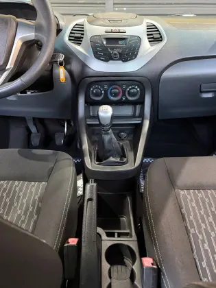 FORD KA + 1.0 TI-VCT FLEX SE PLUS MANUAL