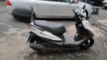 SUZUKI AN125 BURGMAN