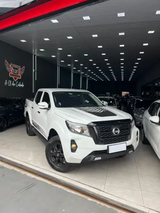 NISSAN FRONTIER 2.3 16V TURBO DIESEL LE CD 4X4 AUTOMÁTICO