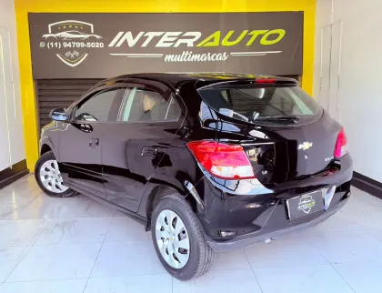 CHEVROLET ONIX 1.4 MPFI LT 8V FLEX 4P MANUAL