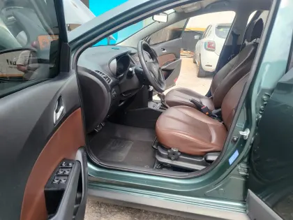 HYUNDAI HB20X 1.6 16V PREMIUM FLEX 4P AUTOMÁTICO