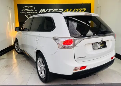 MITSUBISHI OUTLANDER 2.0 16V GASOLINA 4P AUTOMÁTICO