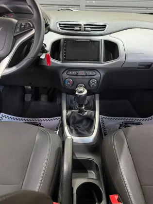 CHEVROLET ONIX 1.0 FLEX LT MANUAL
