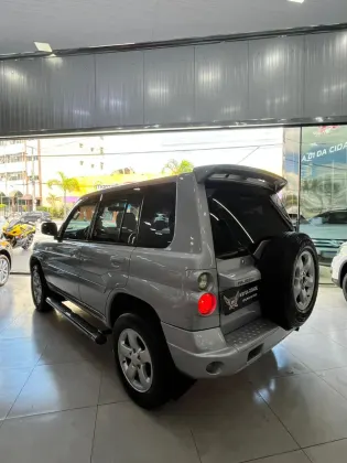 MITSUBISHI PAJERO TR4 2.0 4X4 16V FLEX 4P MANUAL