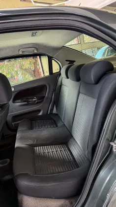 VOLKSWAGEN VOYAGE 1.6 MI HIGHLINE 8V FLEX 4P MANUAL