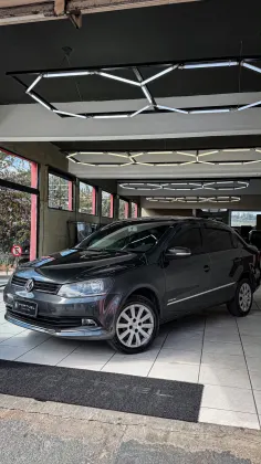 VOLKSWAGEN VOYAGE 1.6 MI HIGHLINE 8V FLEX 4P MANUAL