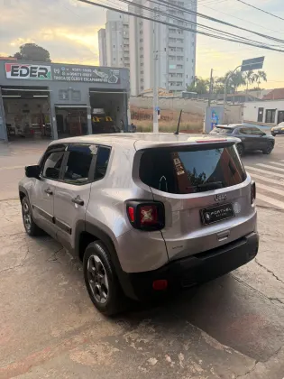 JEEP RENEGADE 1.8 16V FLEX SPORT 4P AUTOMÁTICO