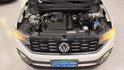 VOLKSWAGEN T-CROSS 1.4 250 TSI TOTAL FLEX HIGHLINE AUTOMÁTICO