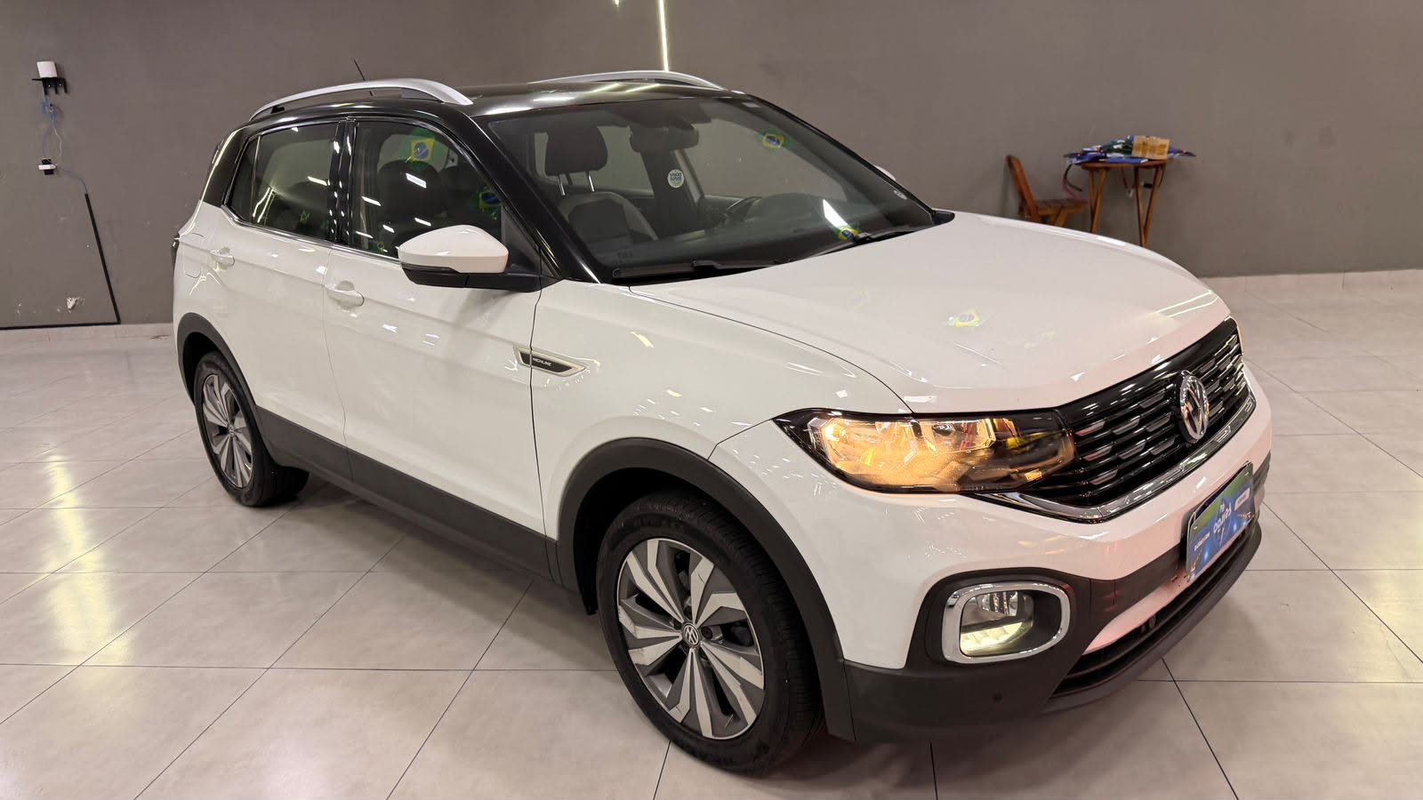 VOLKSWAGEN T-CROSS 1.4 250 TSI TOTAL FLEX HIGHLINE AUTOMÁTICO