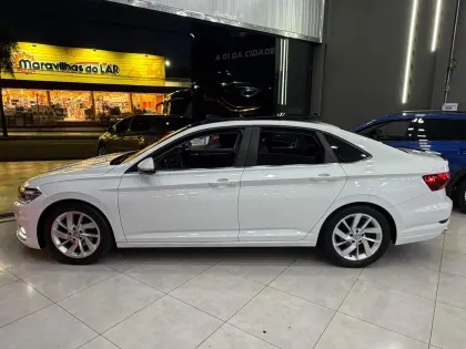 VOLKSWAGEN JETTA 1.4 250 TSI TOTAL FLEX R-LINE TIPTRONIC