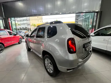 RENAULT DUSTER 1.6 16V SCE FLEX DAKAR II MANUAL