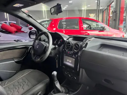RENAULT DUSTER 1.6 16V SCE FLEX DAKAR II MANUAL