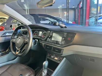 VOLKSWAGEN VIRTUS 1.0 200 TSI COMFORTLINE AUTOMÁTICO