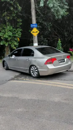 HONDA CIVIC 1.8 LXL 16V FLEX 4P AUTOMÁTICO