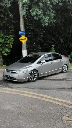 HONDA CIVIC 1.8 LXL 16V FLEX 4P AUTOMÁTICO