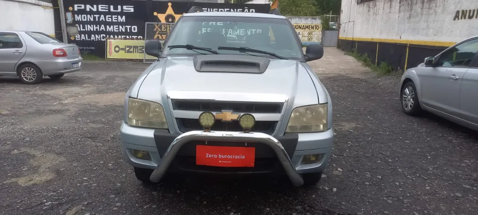 CHEVROLET S10 2.4 MPFI ADVANTAGE 4X2 CD 8V GASOLINA 4P MANUAL