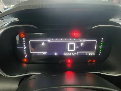 CITROËN C4 CACTUS 1.6 VTI 120 FLEX FEEL EAT6