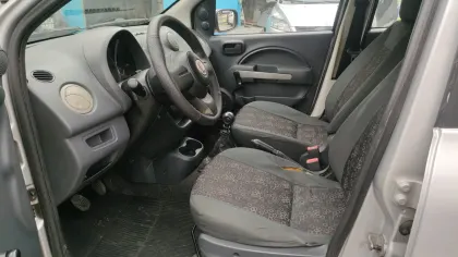 FIAT UNO 1.0 VIVACE 8V FLEX 4P MANUAL