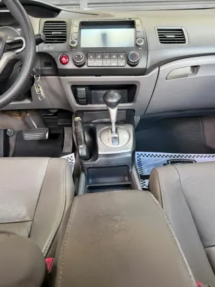 HONDA CIVIC 1.8 LXS 16V FLEX 4P AUTOMÁTICO