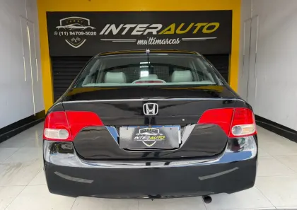 HONDA CIVIC 1.8 LXS 16V FLEX 4P AUTOMÁTICO