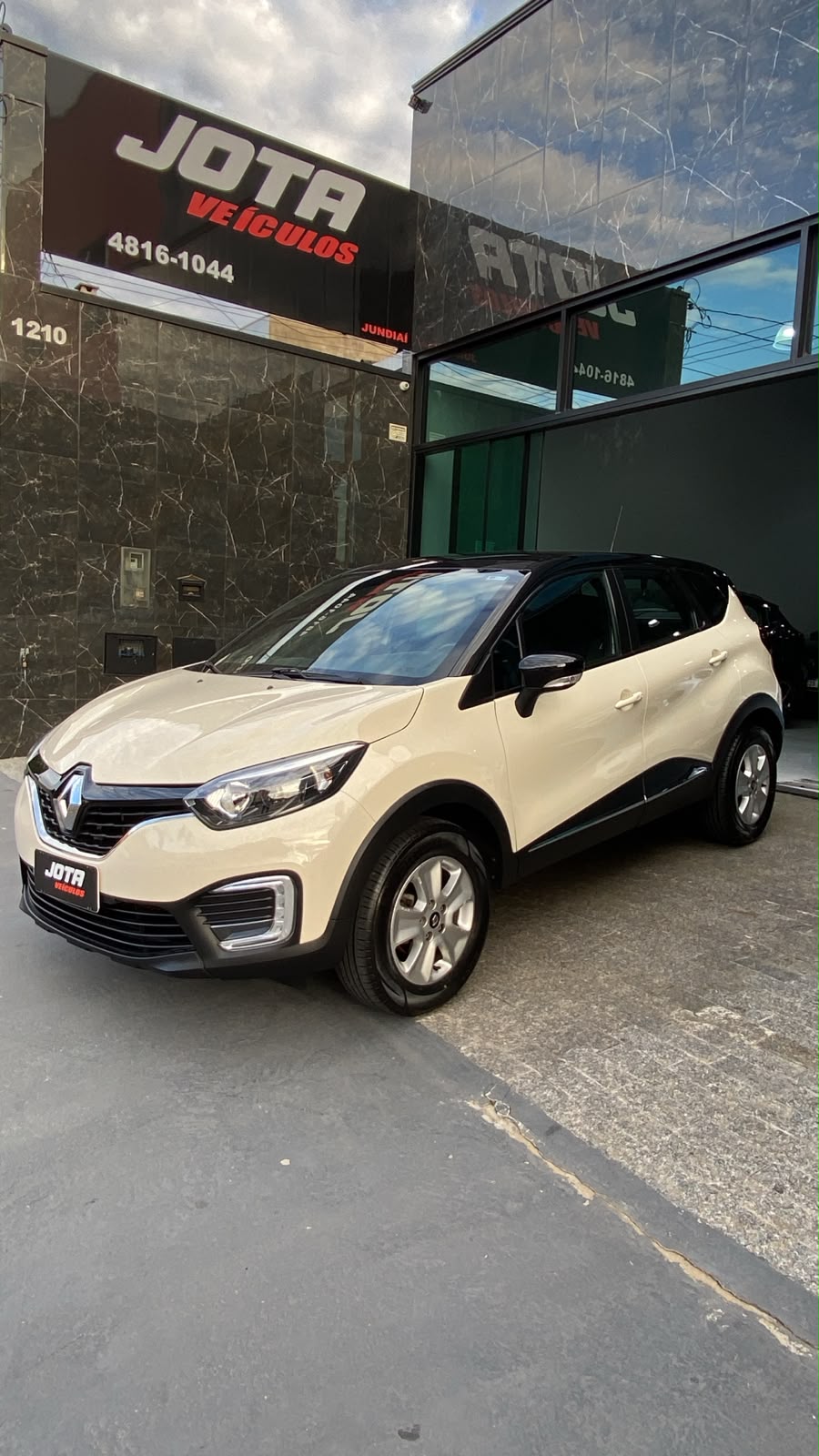 RENAULT CAPTUR 1.6 16V SCE FLEX LIFE X-TRONIC